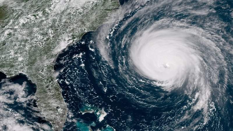 Uraganul Florence a făcut ravagii în SUA. Ce decizie a luat Trump