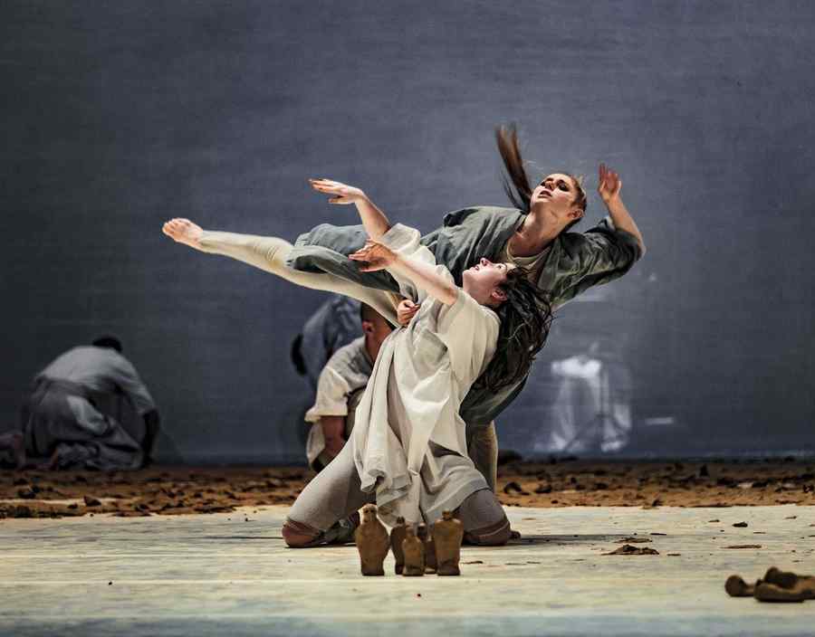 Stiluri, tendinţe, limbaje la Torinodanza