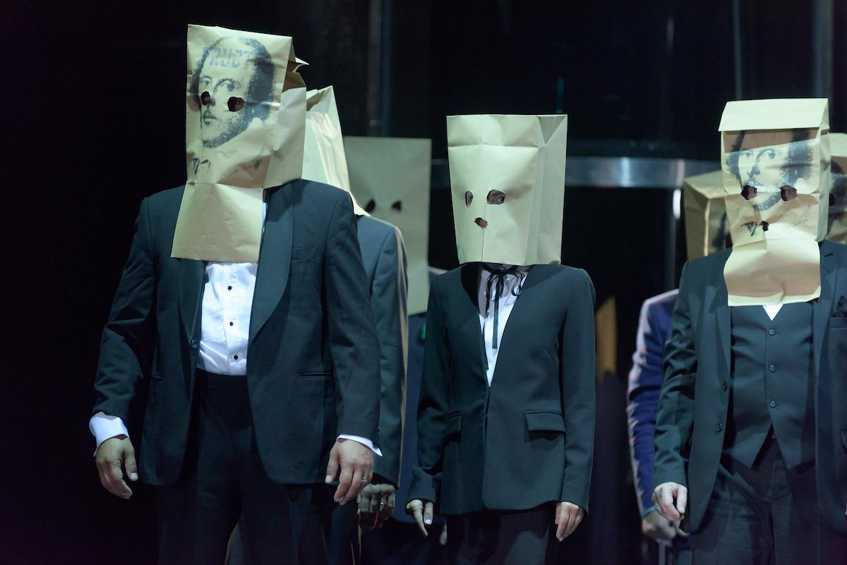 Premiere teatrale de neratat în acest weekend                         