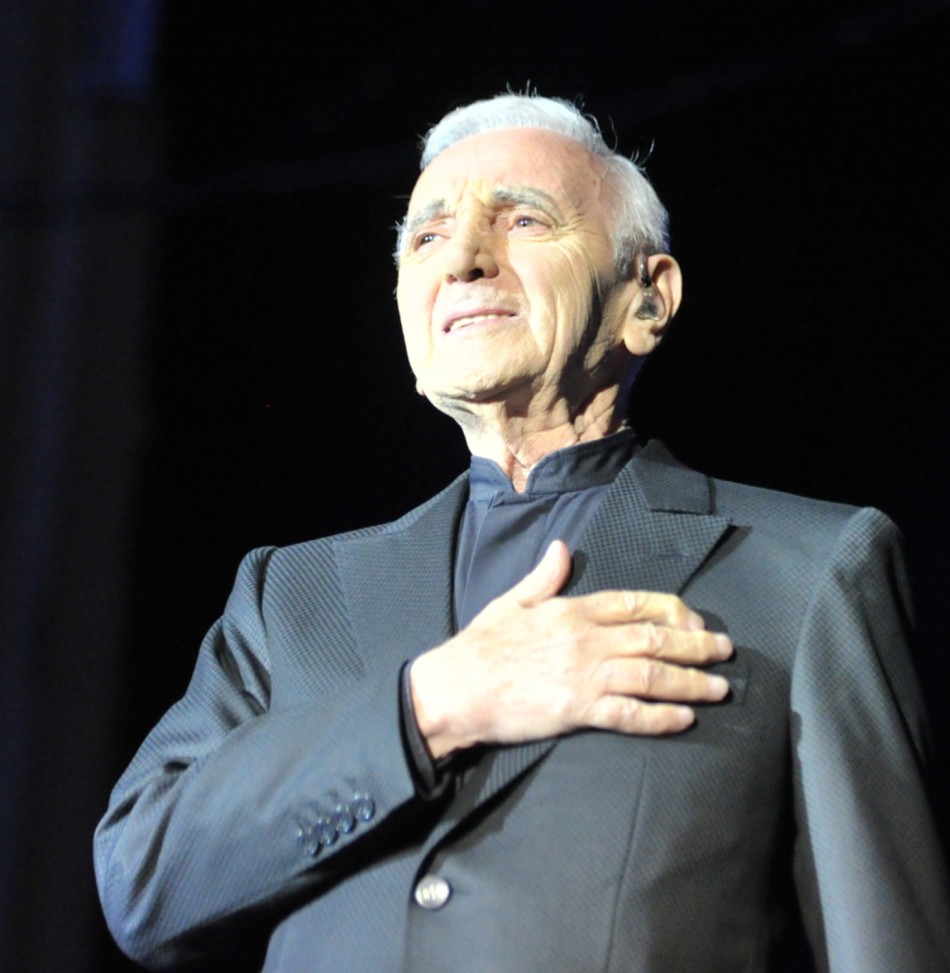 A murit Charles Aznavour