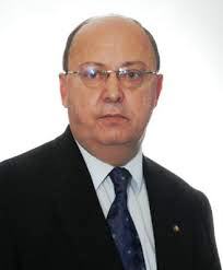 Medic mazilit din interese politico-financiare