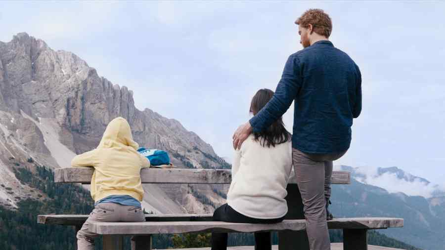 Trei vârfuri/Three Peaks, în deschiderea HipTrip 2018