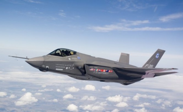 S-a bătut palma: 375 de avioane de luptă F-35