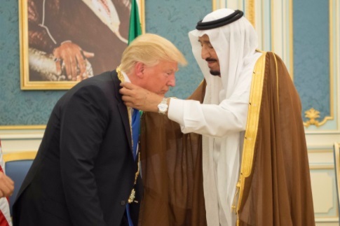 Trump, gând la gând cu saudiții: „E un prim pas mare”