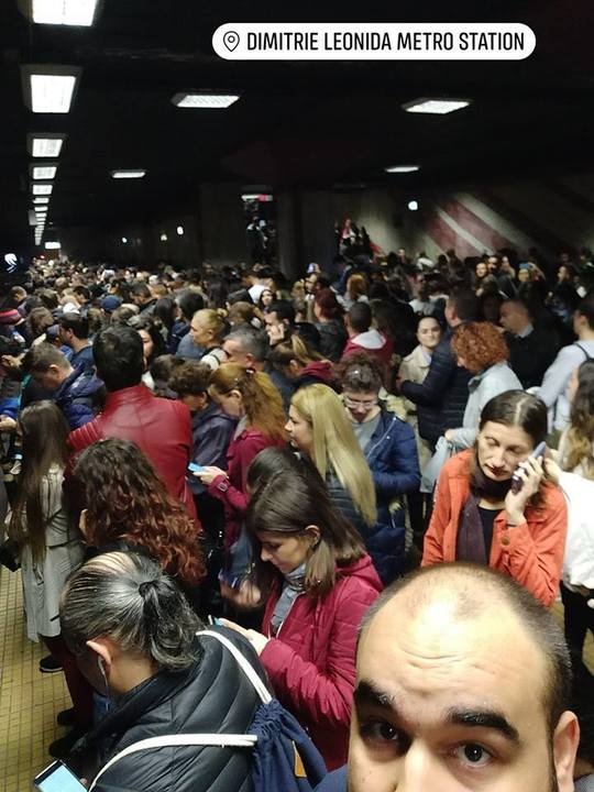 (FOTO) Haos la metrou