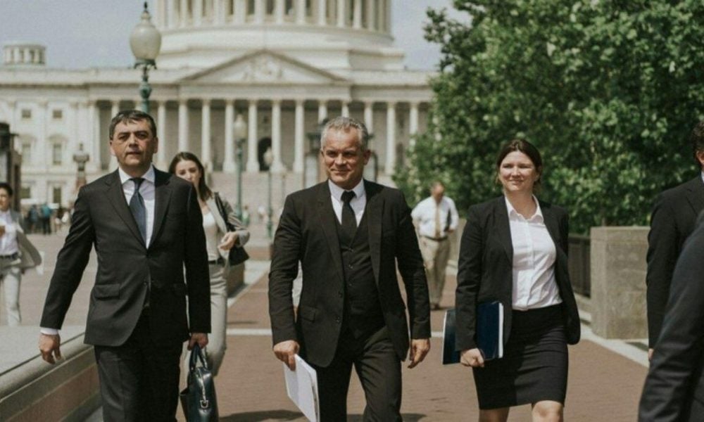 Bun venit în viața secretă a lui Plahotniuc!