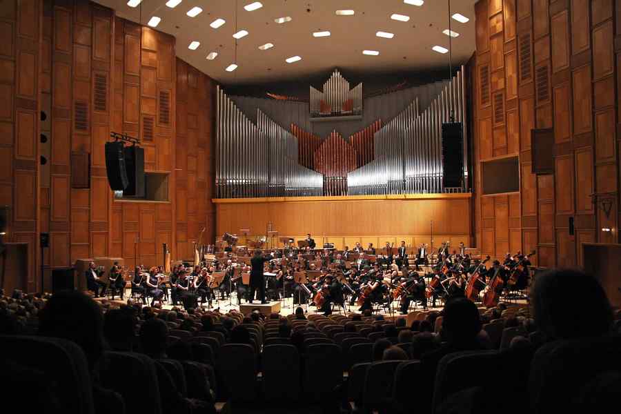 Se deschide Festivalul RadiRo cu Rapsodia nr. 1 de Enescu!