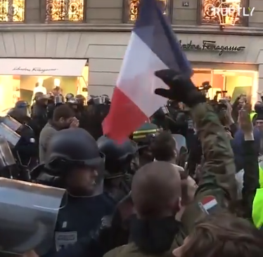 „Alooo, nenea Juncker, nu reacționați?”