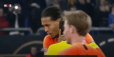 (VIDEO) Moment tulburător pentru ​arbitrul Ovidiu Haţegan