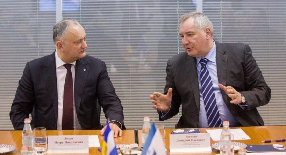 (VIDEO) Rogozin și Dodon, aterizați pe Lună