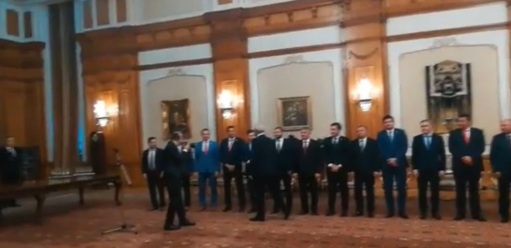 Dovada: Ei au bătut, Dragnea i-a premiat