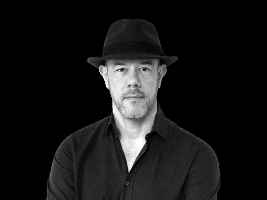 Doi dramaturgi hispanici la Bucureşti