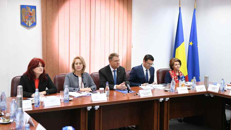 (VIDEO) Noua conducere a CSM, unsă. Iohannis, atac la Toader