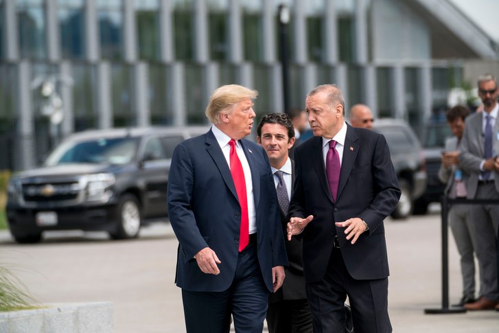 „Consecinţe grave”. Cum își amenință SUA un aliat