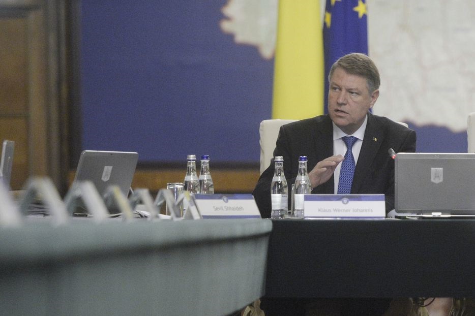 Un răspuns pentru preşedinte