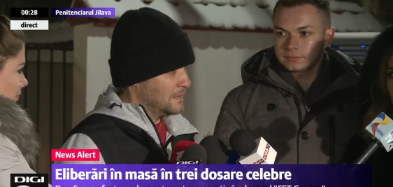 (VIDEO) Vezi imagini cu Dan Șova și Rudel Obreja la ieșirea din închisoare