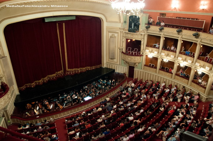 Concert extraordinar de 1 Decembrie. Intrarea este liberă