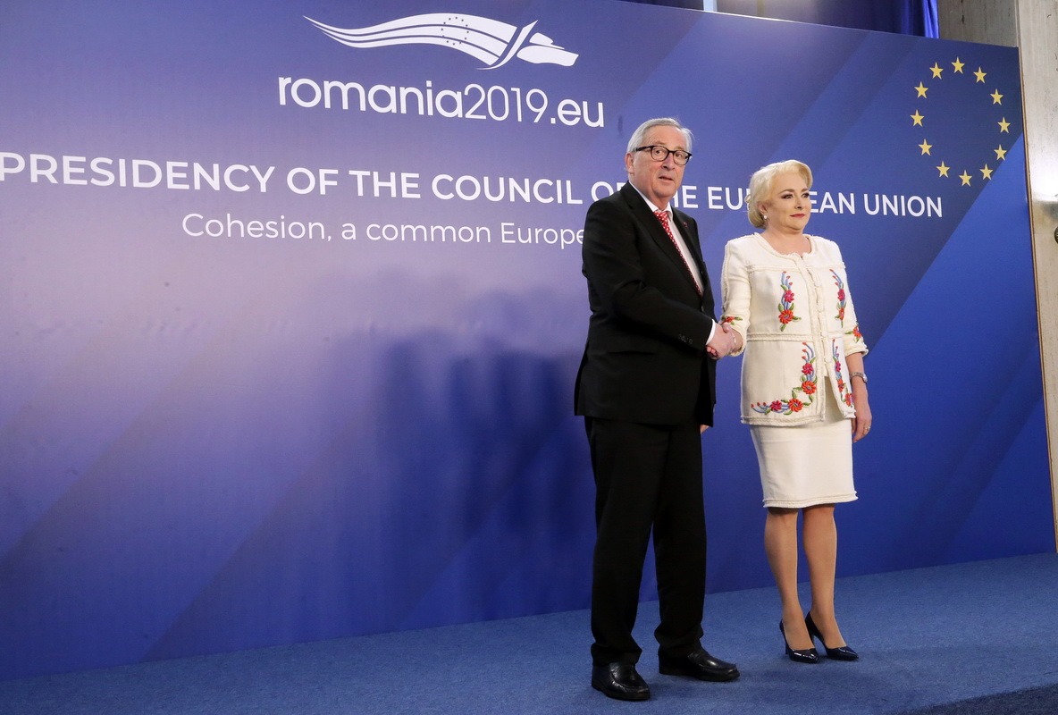 (VIDEO) Îndemnul Prințului Juncker la București: „Deci, Viorica…”
