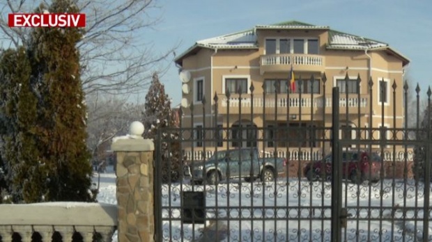 Generalul prăduit: „Câteva camere erau răvășite complet”