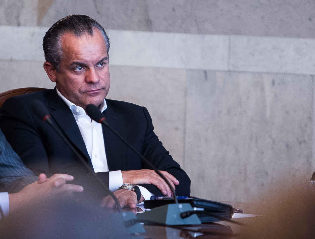 Pregătit pentru judecată. Oligarhul Vladimir Plahotniuc a ajuns la Chișinău