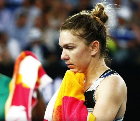 Prima REACȚIE a lui Halep după ce a fost detronată!