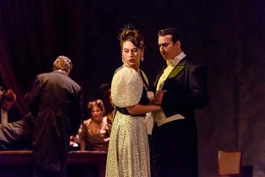 O splendidă montare cu “La Traviata” la Opera din Cluj