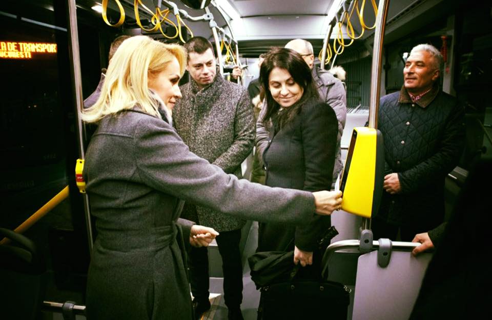 Firea, suită în autobuz: „Promisiune îndeplinită!”
