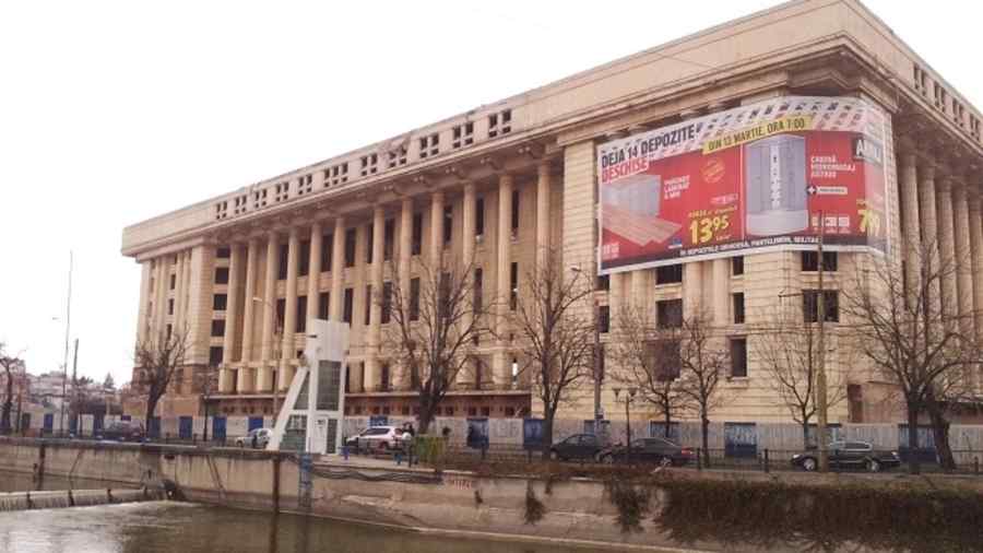 Surpriză: Ofertă pentru preluarea Casei Radio