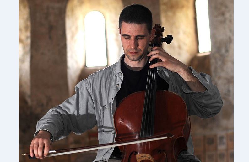 Recital de violoncel și dans cu Leonor Leal și Andrei Kivu