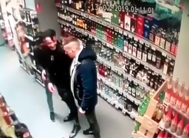 (VIDEO) I-ați văzut pe acești bătăuși?