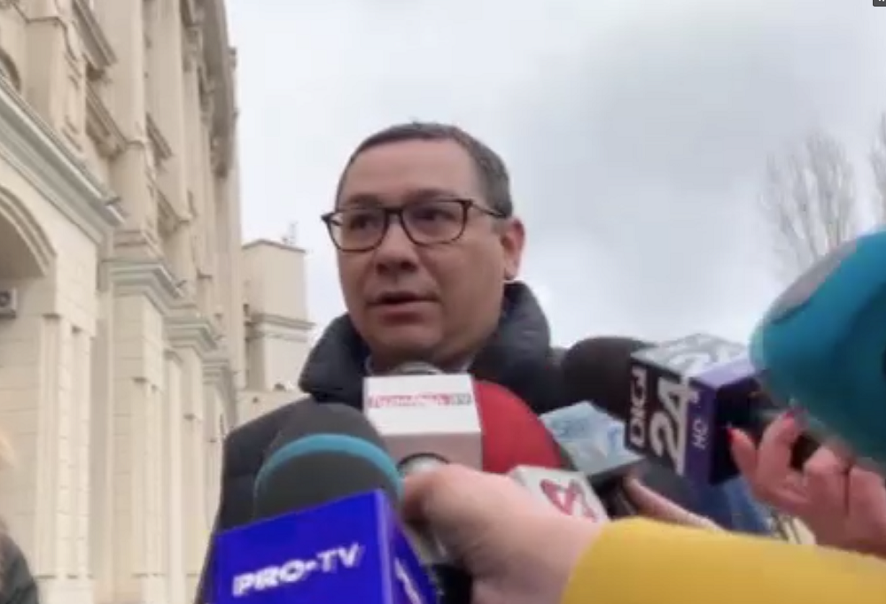Ponta. ”Antonescu a fugit din țară, a stat șomer 10 ani, eu m-am luptat”