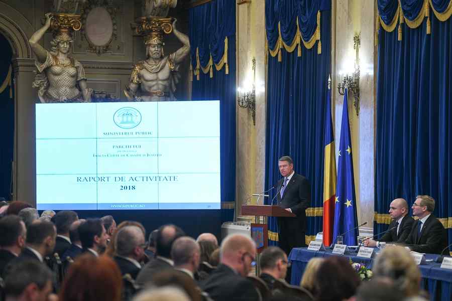 (VIDEO) Plânsul lui Iohannis pe umărul procurorilor: „Au interese directe să scape”