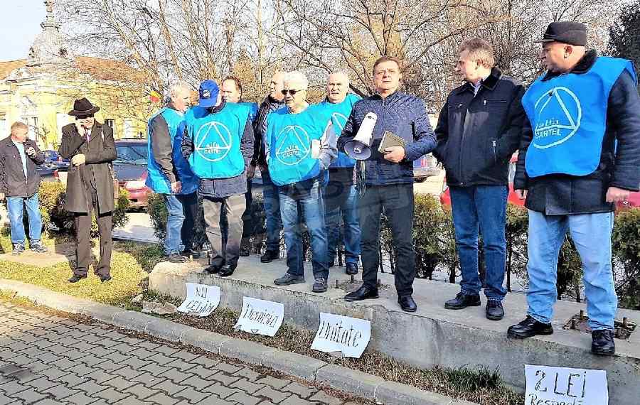 Angajații românii umiliți de compania Electrolux