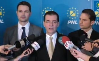 PNL cu masca pesedistă  pe față 