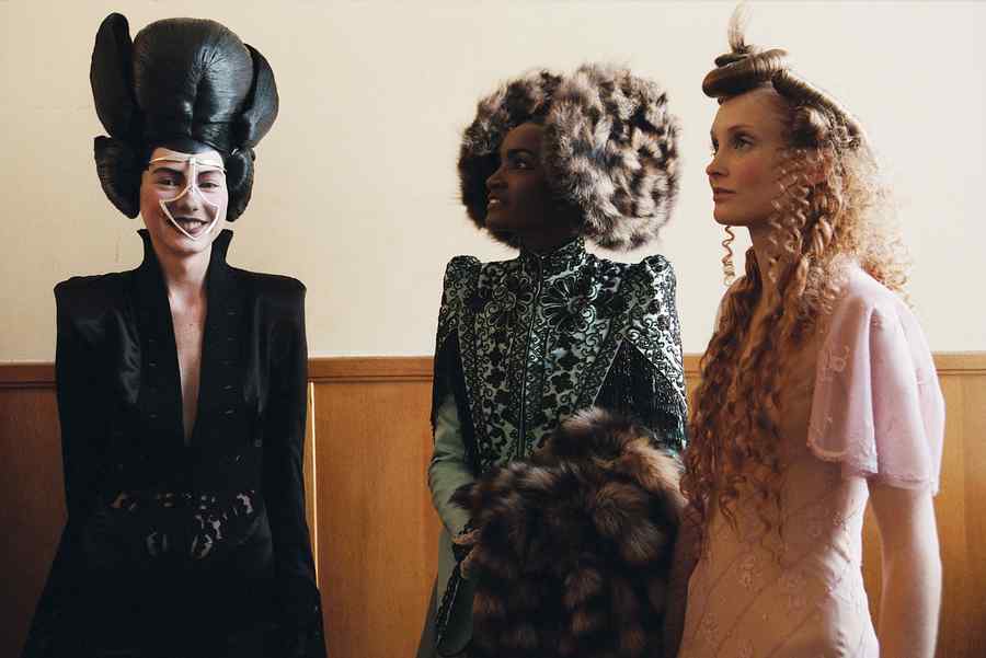 McQueen, la Bucharest Fashion Film Festival 