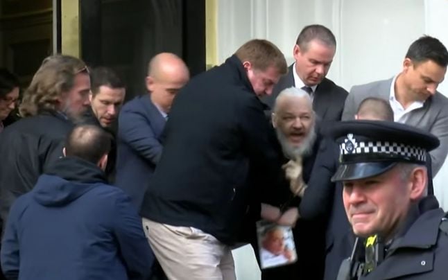 Julian Assange poate fi extrădat în SUA