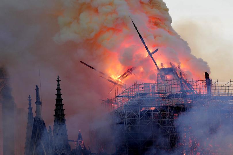 MESAJUL emoționant al unui episcop român despre Notre-Dame