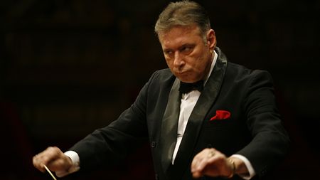 Simfonia „Italiana” dirijată de Mădălin Voicu, la Sala Radio!