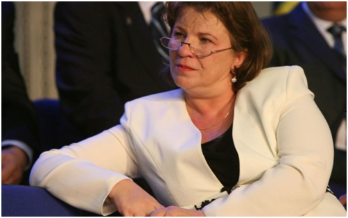 „Nu sînt mai proastă decît europarlamentarii din Vest”