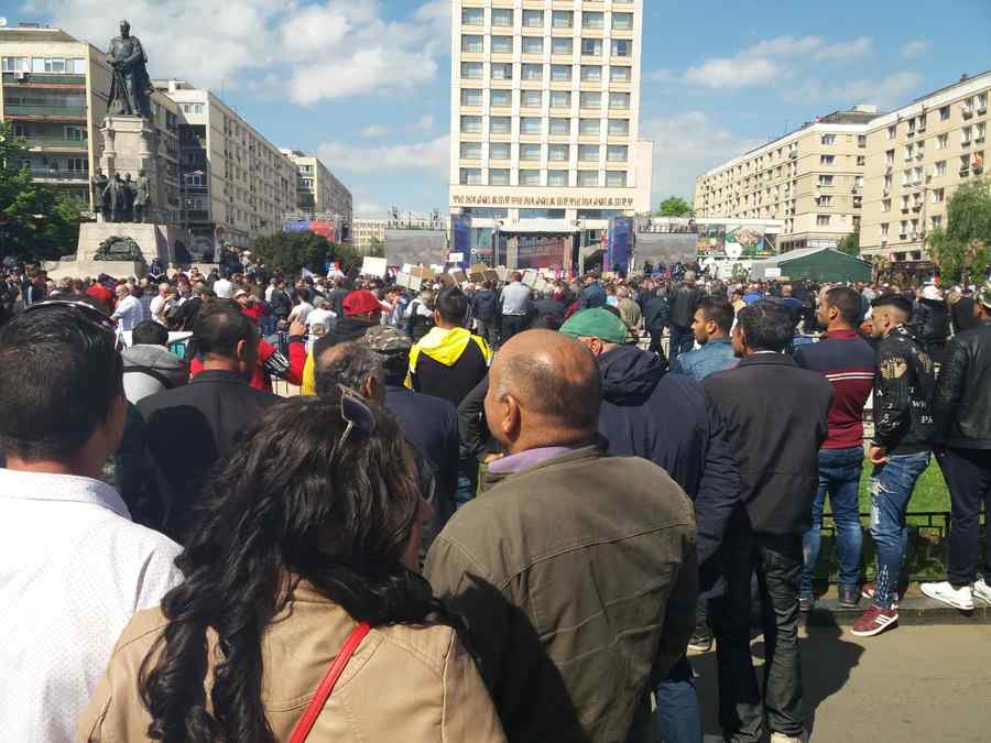 Zeci de mii de oameni, așteptați la mitingul PSD