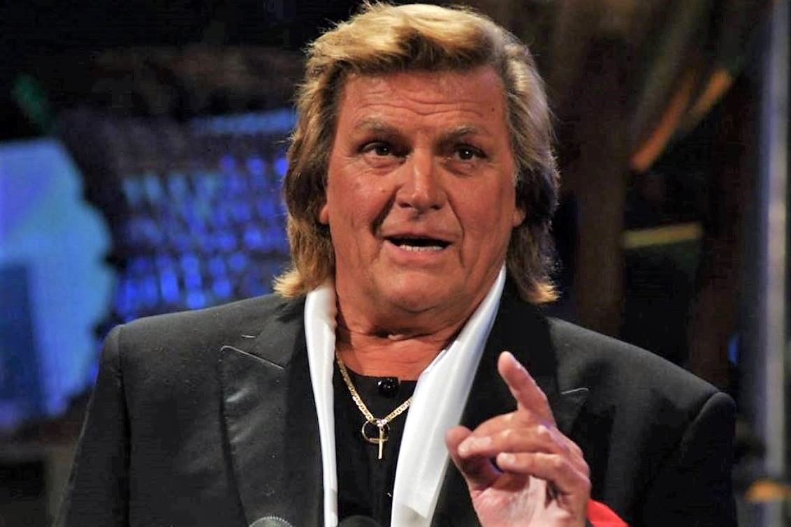 Florin Piersic nu mai e internat la Spitalul Foișor