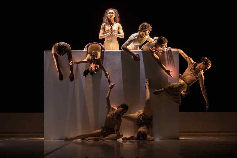 Béjart Ballet se întoarce la București