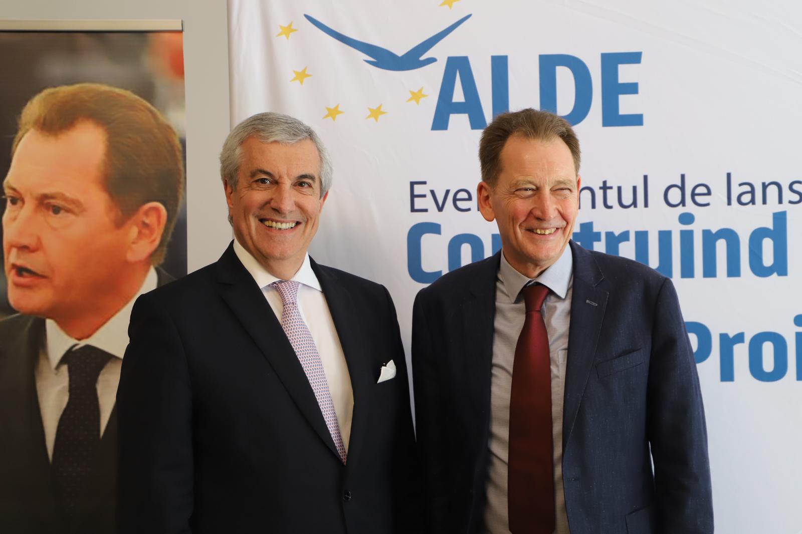 Sir Graham Watson, mesaj de susţinere a ALDE România 