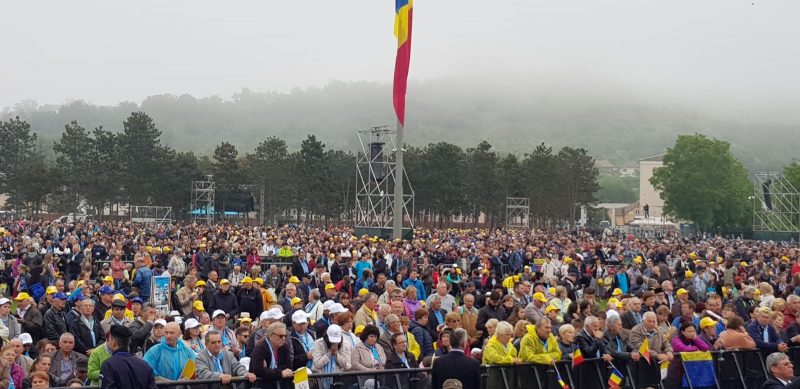 (VIDEO) Zi istorică: Papa i-a beatificat pe cei 7 martiri pe Câmpia Libertăţii