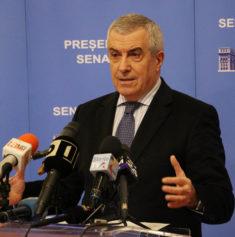 Tăriceanu: Stăm cu ochii pe ei