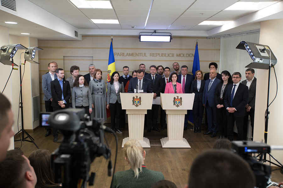 „Sunteți gata să vă asumați pentru un bandit?”
