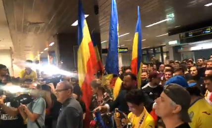 (VIDEO) Imagini senzaționale de la întoarcerea tricolorilor