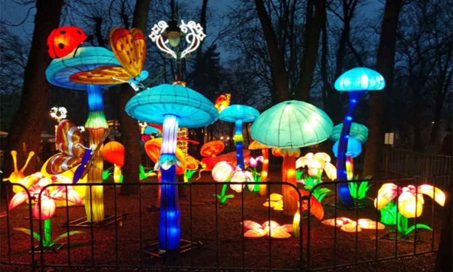 FITS recomandă o plimbare nocturnă în Muzeul satului