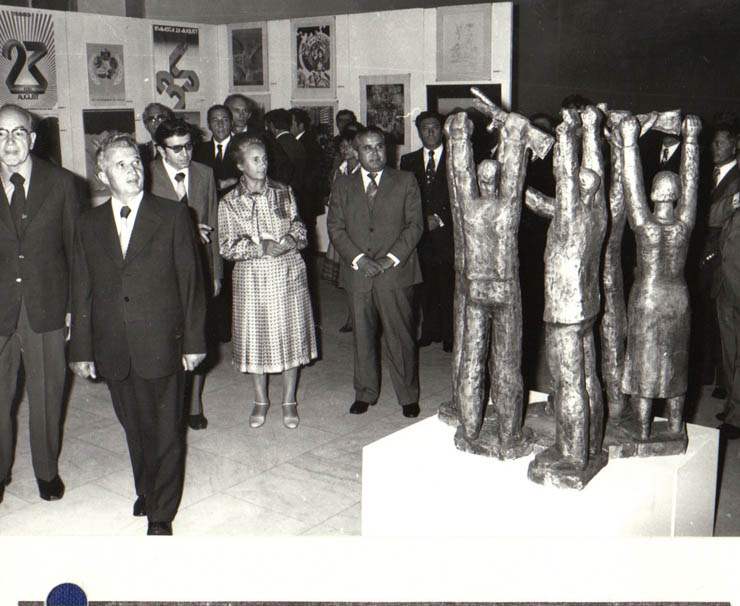 Cultura de masă în „Epoca de Aur” – Cîntarea României & Cenaclul Flacăra