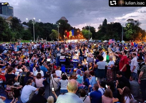 Dovada: Protest cu cântec pe 10 august!